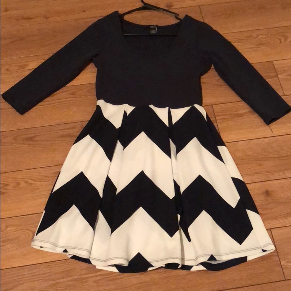 Rue 21 Black and White a-line dress